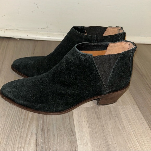 Trask black suede pointed toe ankle boots zip closure block heel - Picture 3 of 7